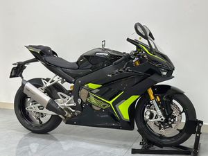 二手张雪机车820RR