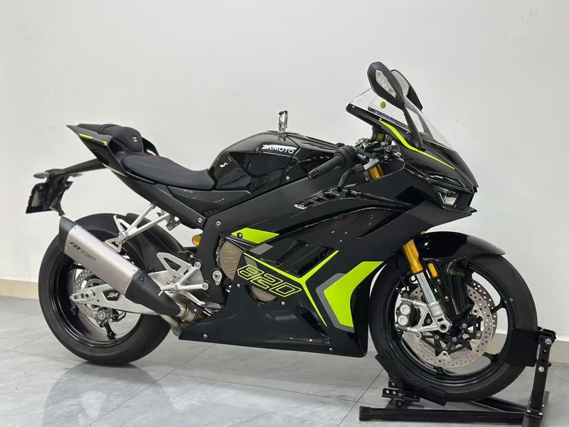 二手张雪机车820RR