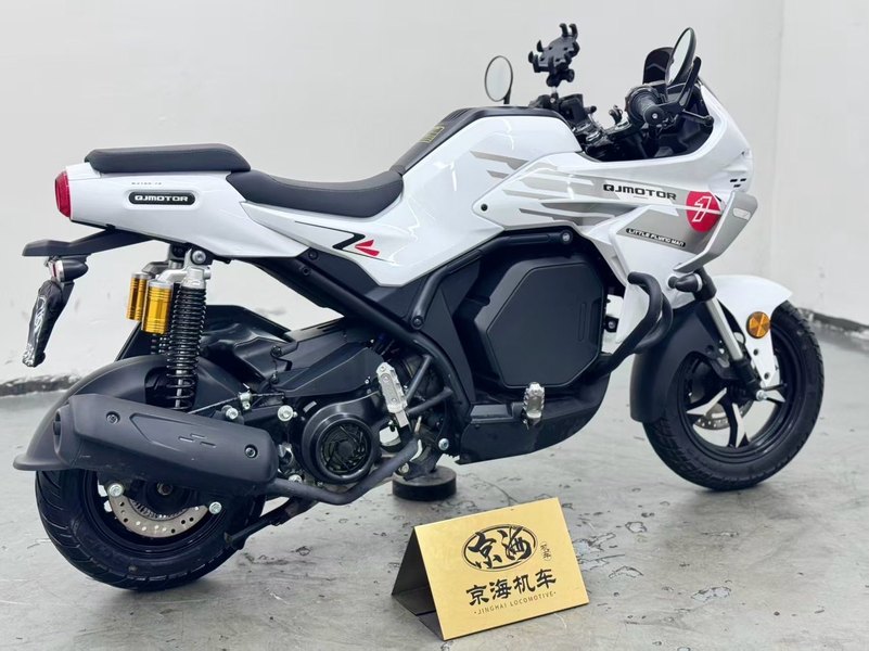 二手QJMOTOR小飞侠
