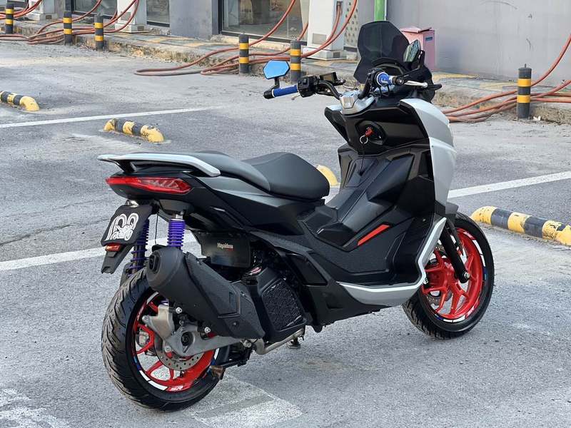 二手阿普利亚SR GT 200