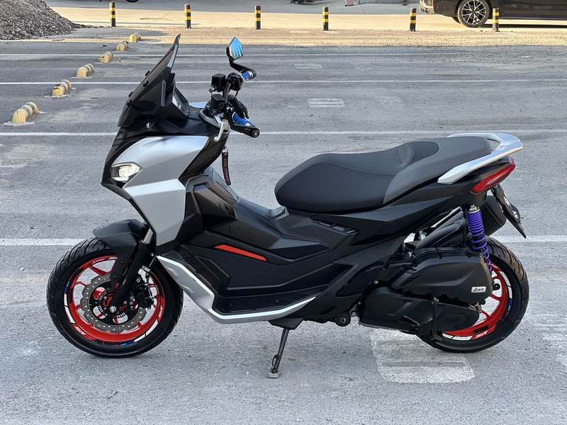 二手阿普利亚SR GT 200