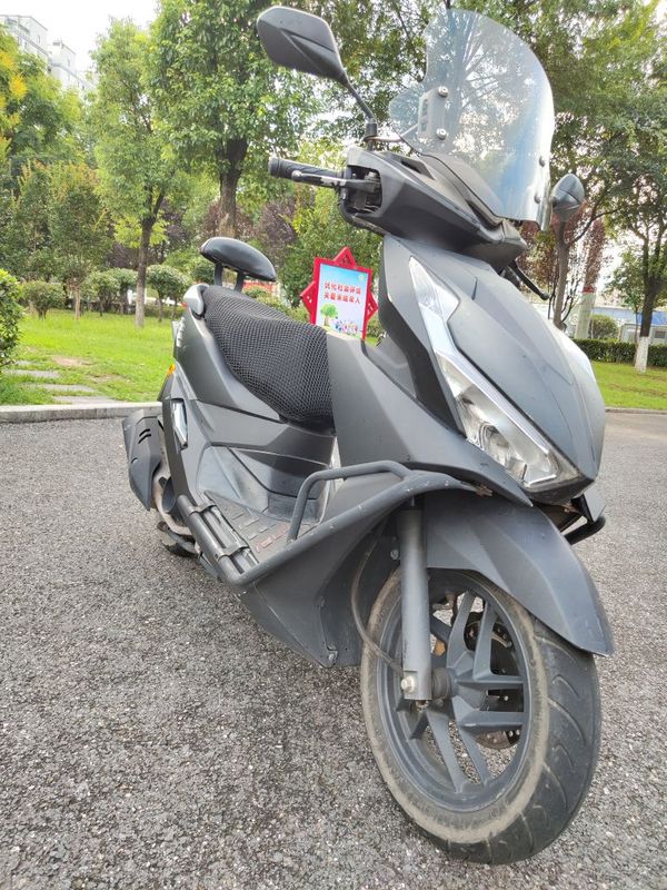 二手五羊本田NX125