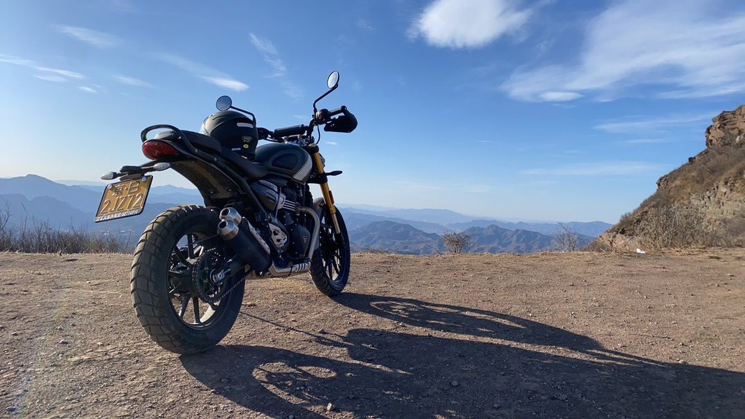 二手凯旋Scrambler 400 X
