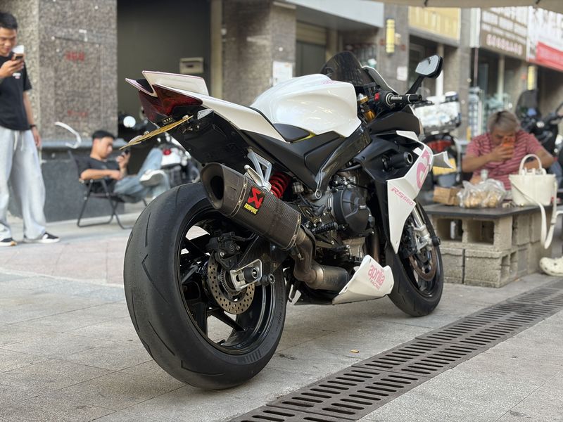 二手阿普利亚RS 660 