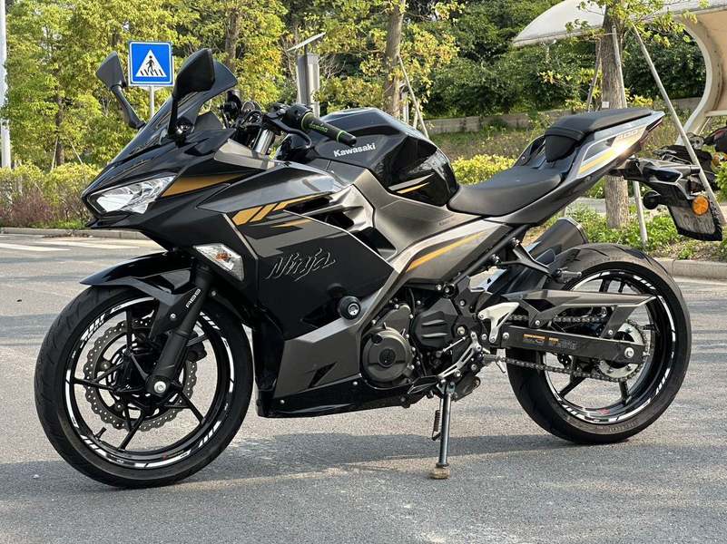 二手川崎Ninja 400