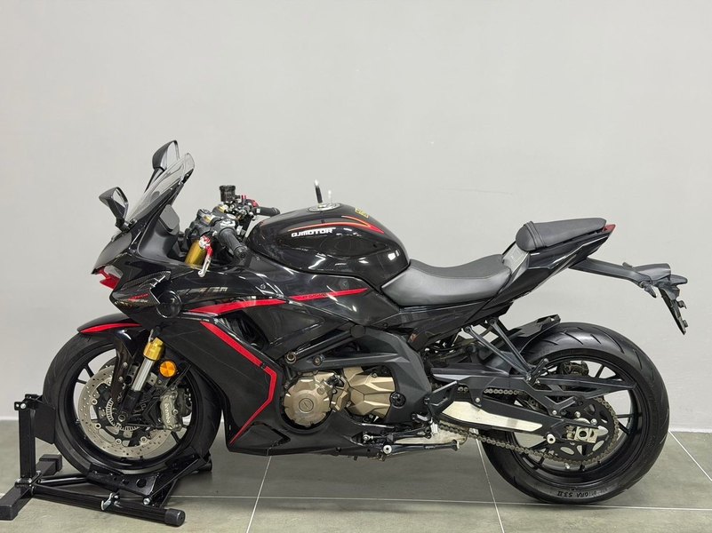 二手QJMOTOR赛600