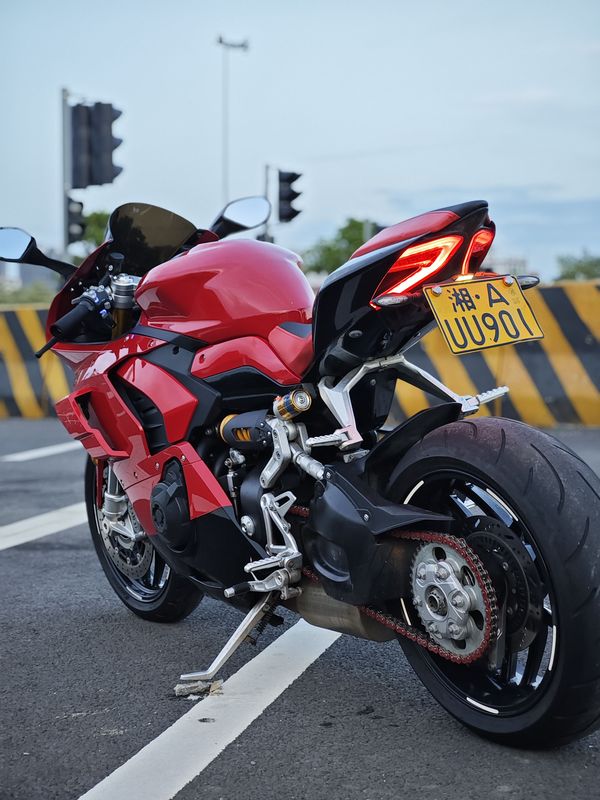 二手摩迪威800RR