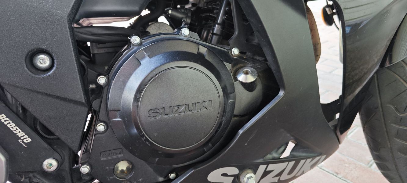 二手豪爵铃木GSX250R