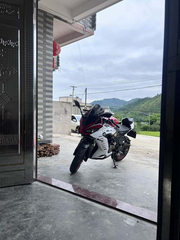 二手QJMOTOR赛400