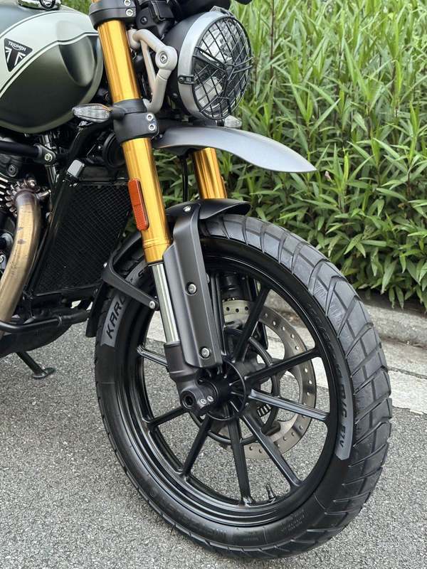 二手凯旋Scrambler 400 X