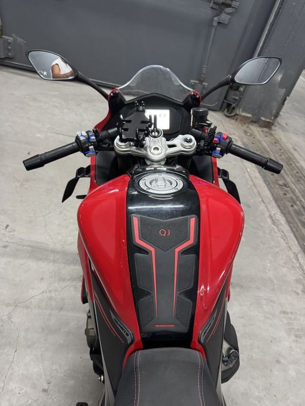 二手QJMOTOR赛800