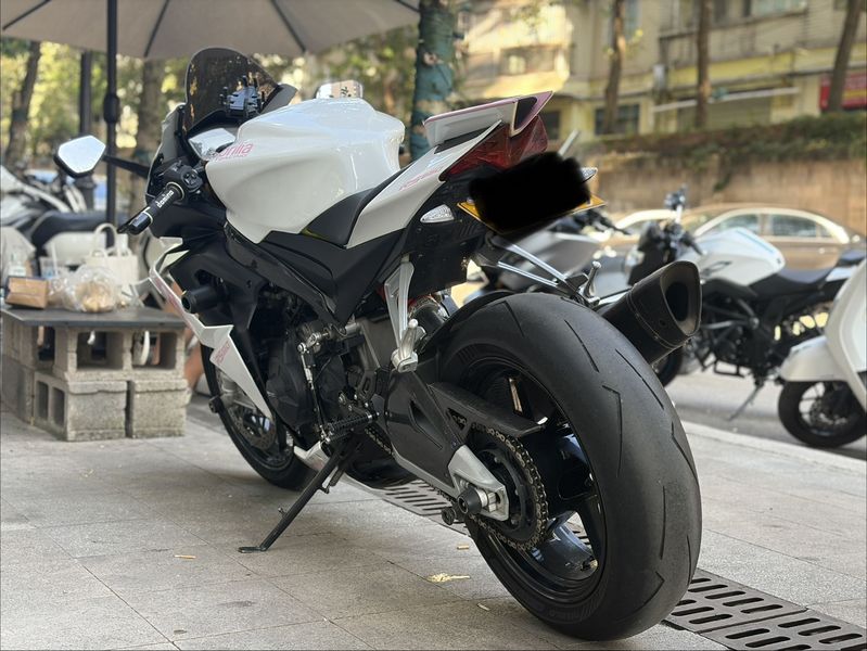 二手阿普利亚RS 660 