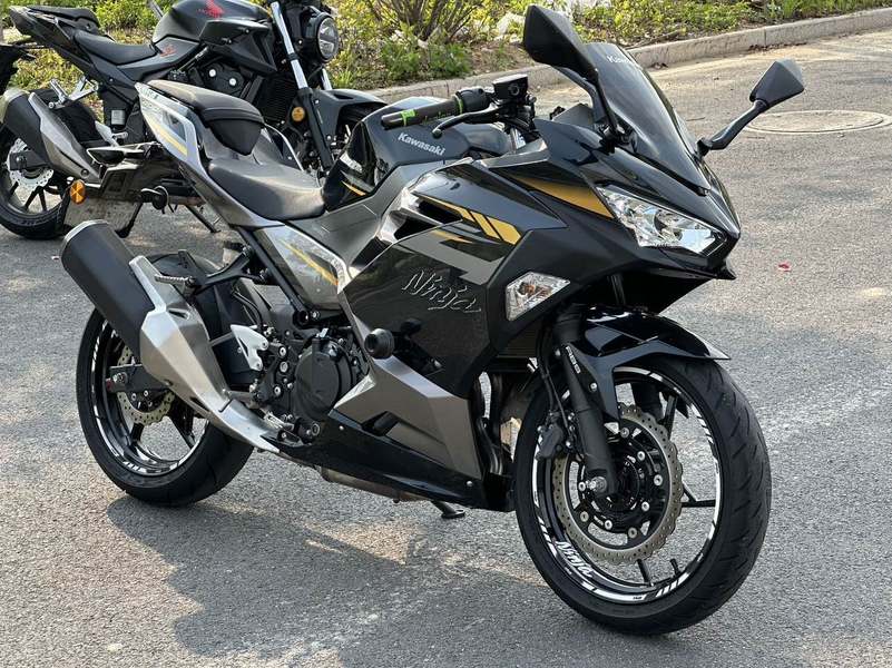 二手川崎Ninja 400
