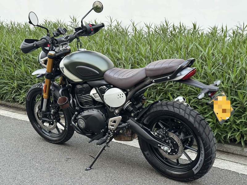 二手凯旋Scrambler 400 X