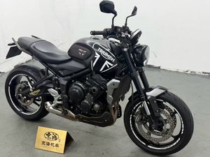 二手凯旋Trident 660