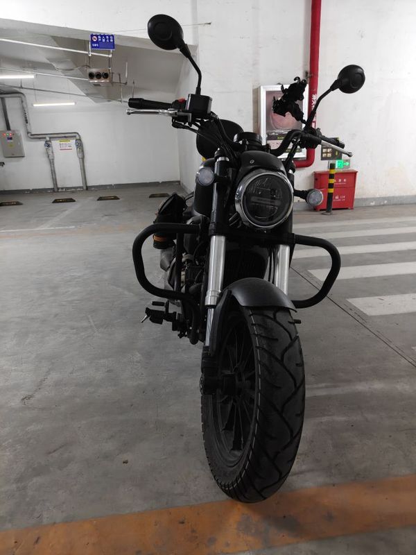 二手QJMOTOR闪300