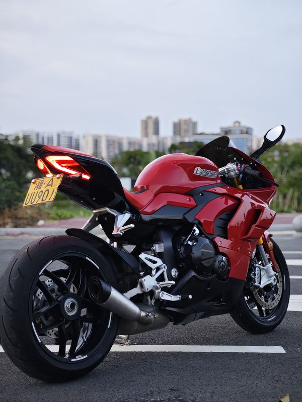 二手摩迪威800RR