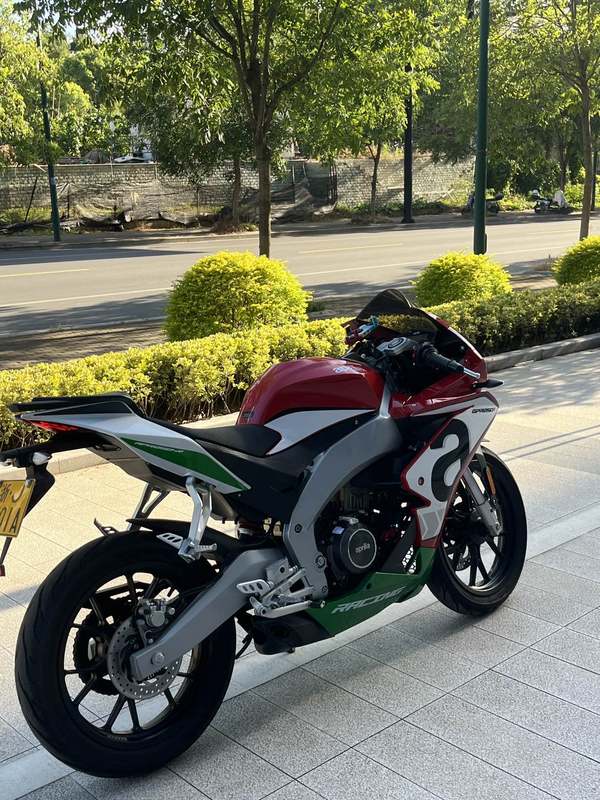 二手宗申阿普利亚GPR250R