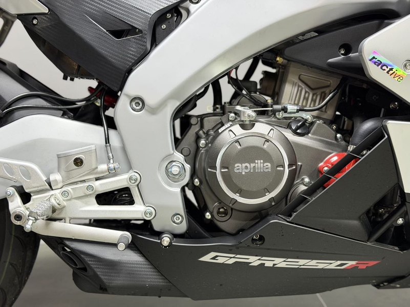 二手宗申阿普利亚GPR250R