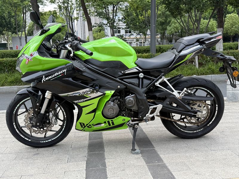 二手贝纳利龙卷风 Tornado 302R