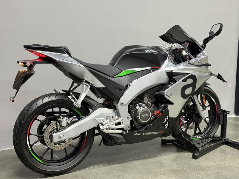 二手宗申阿普利亚GPR250R