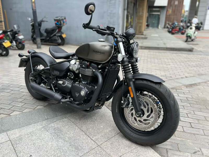 二手凯旋Bonneville Bobber