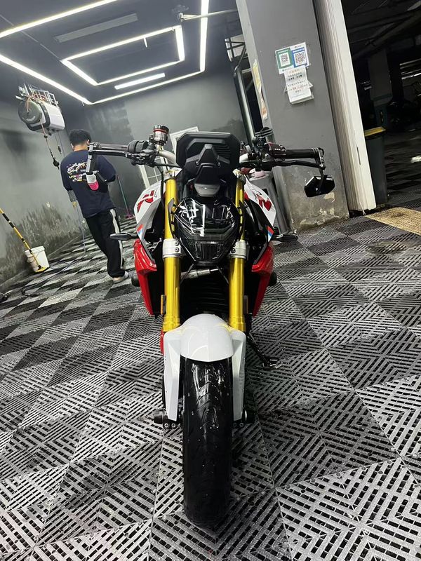 二手宝马F 900 R