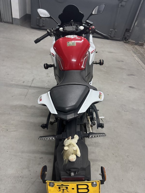二手QJMOTOR赛400