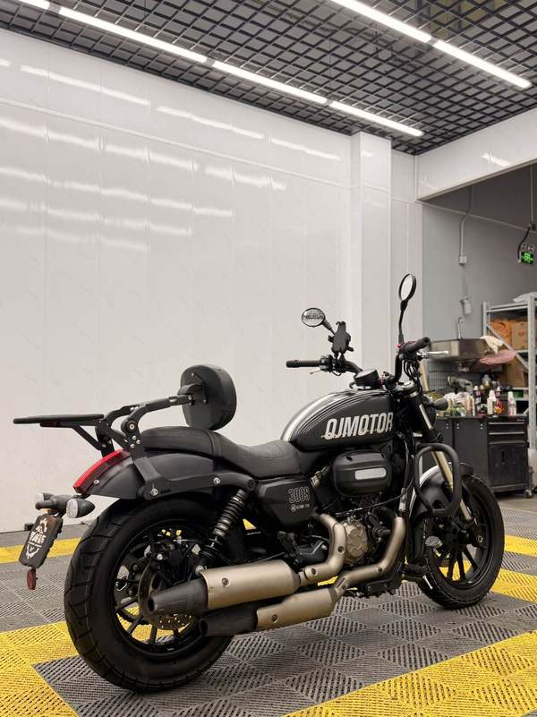 二手QJMOTOR闪300