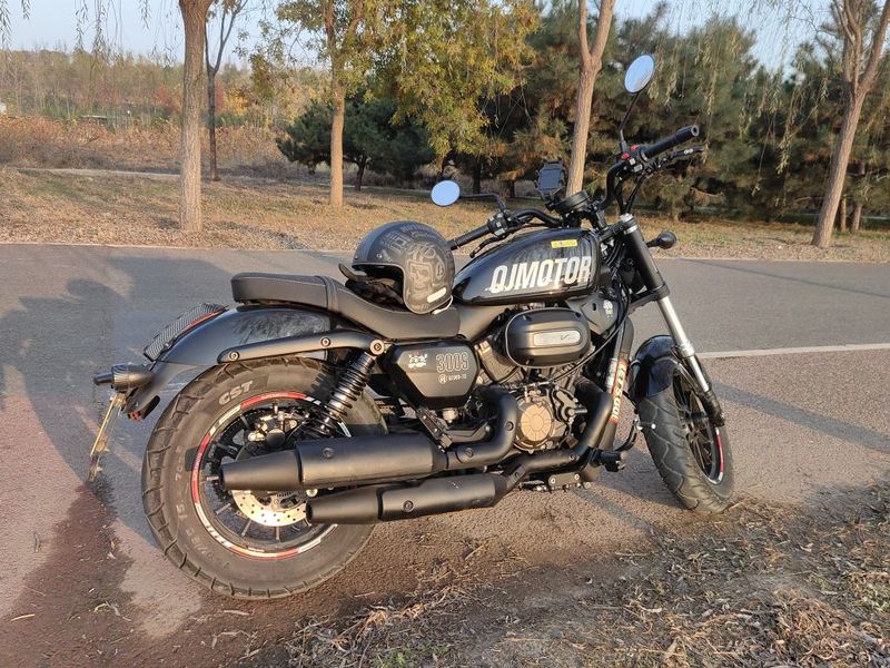 二手QJMOTOR闪300