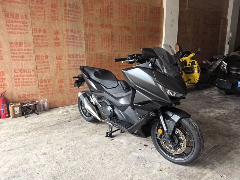 二手本田NSS750