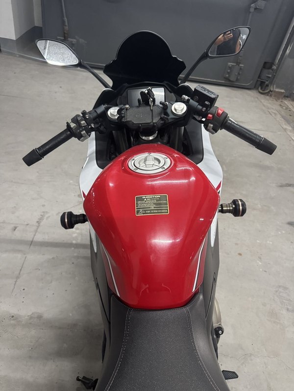 二手QJMOTOR赛400