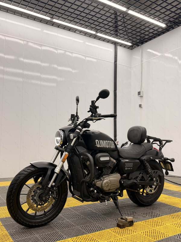 二手QJMOTOR闪300