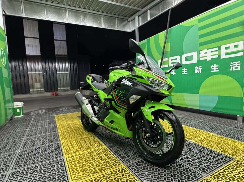 二手川崎Ninja 400