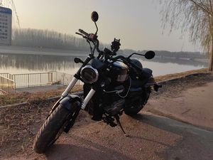 二手QJMOTOR闪300