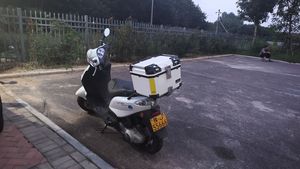 二手宗申比亚乔都市飞翔BYQ125T-3E
