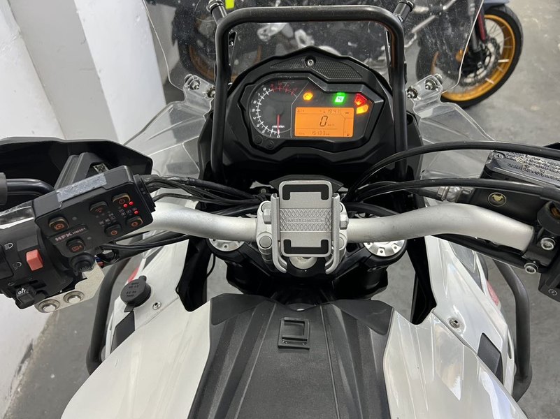 二手贝纳利金鹏 TRK502