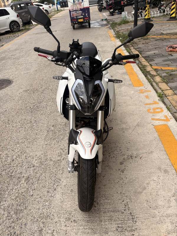 二手贝纳利小迅龙 BN150S