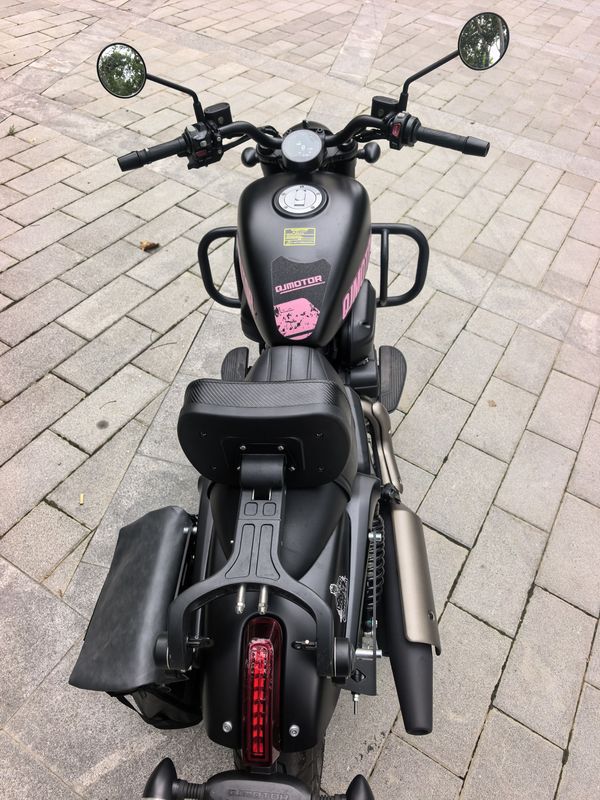 二手QJMOTOR闪300