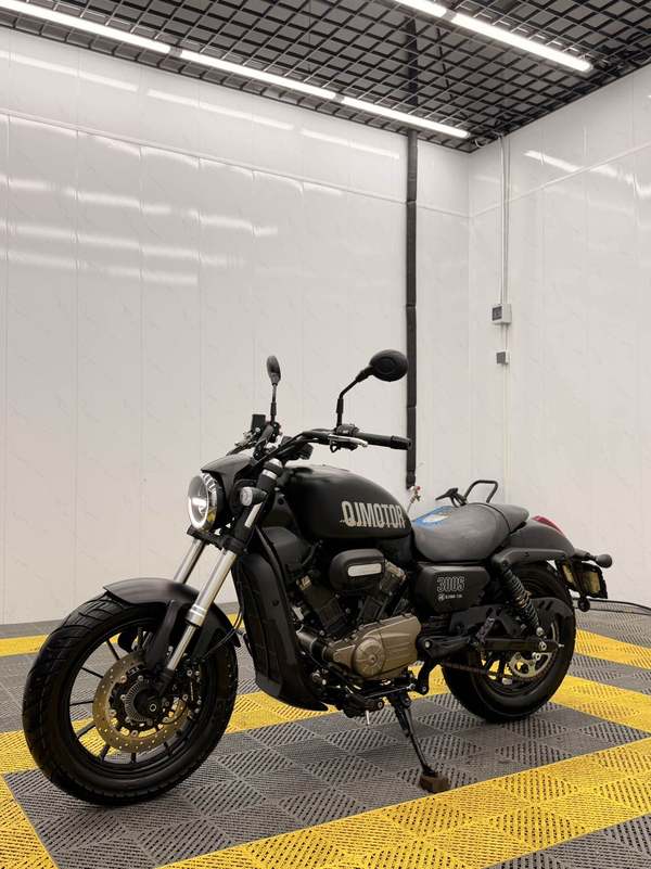 二手QJMOTOR闪300