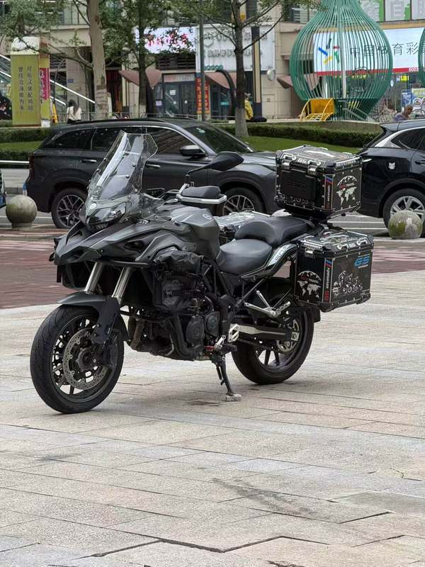 二手贝纳利金鹏 TRK502