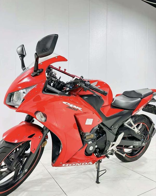 二手本田CBR300R