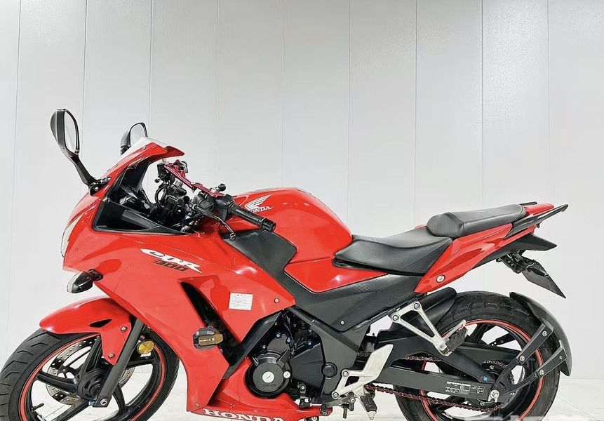 二手本田CBR300R
