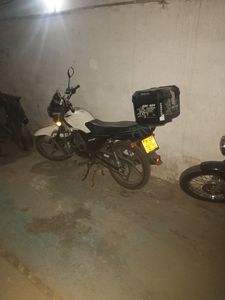 二手济南铃木QS150悍骏
