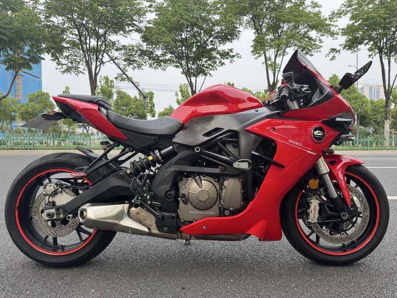 二手QJMOTOR赛600