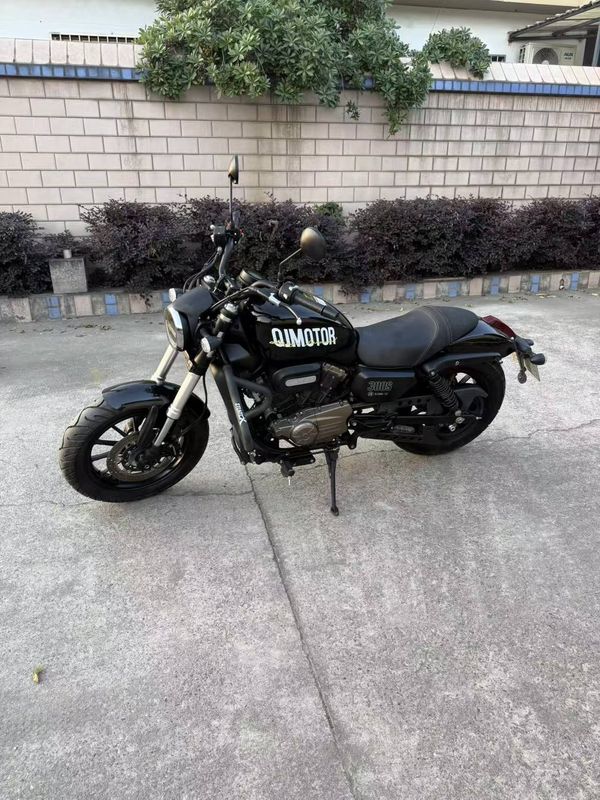 二手QJMOTOR闪300