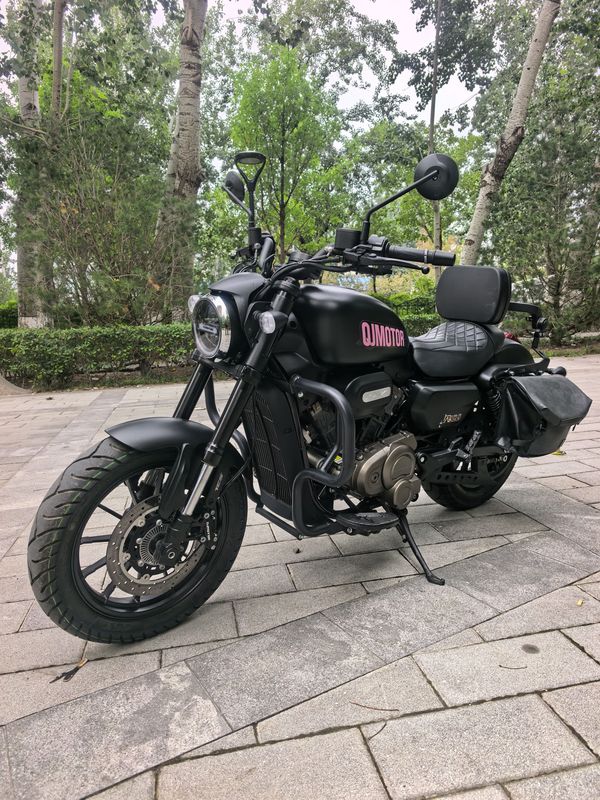 二手QJMOTOR闪300