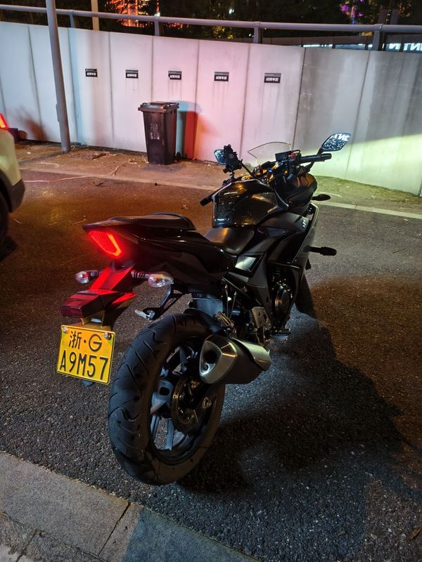 二手豪爵铃木GSX250R