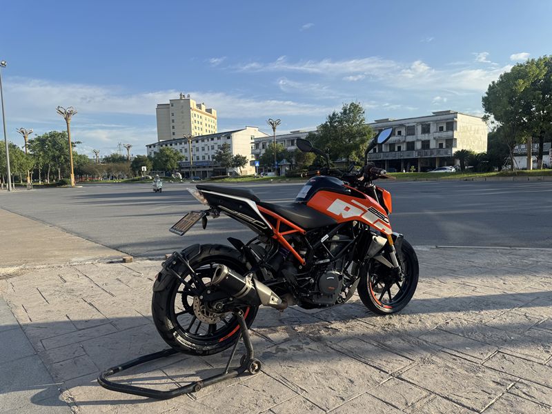 二手KTMR2R250 Duke