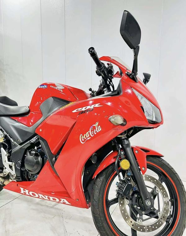 二手本田CBR300R